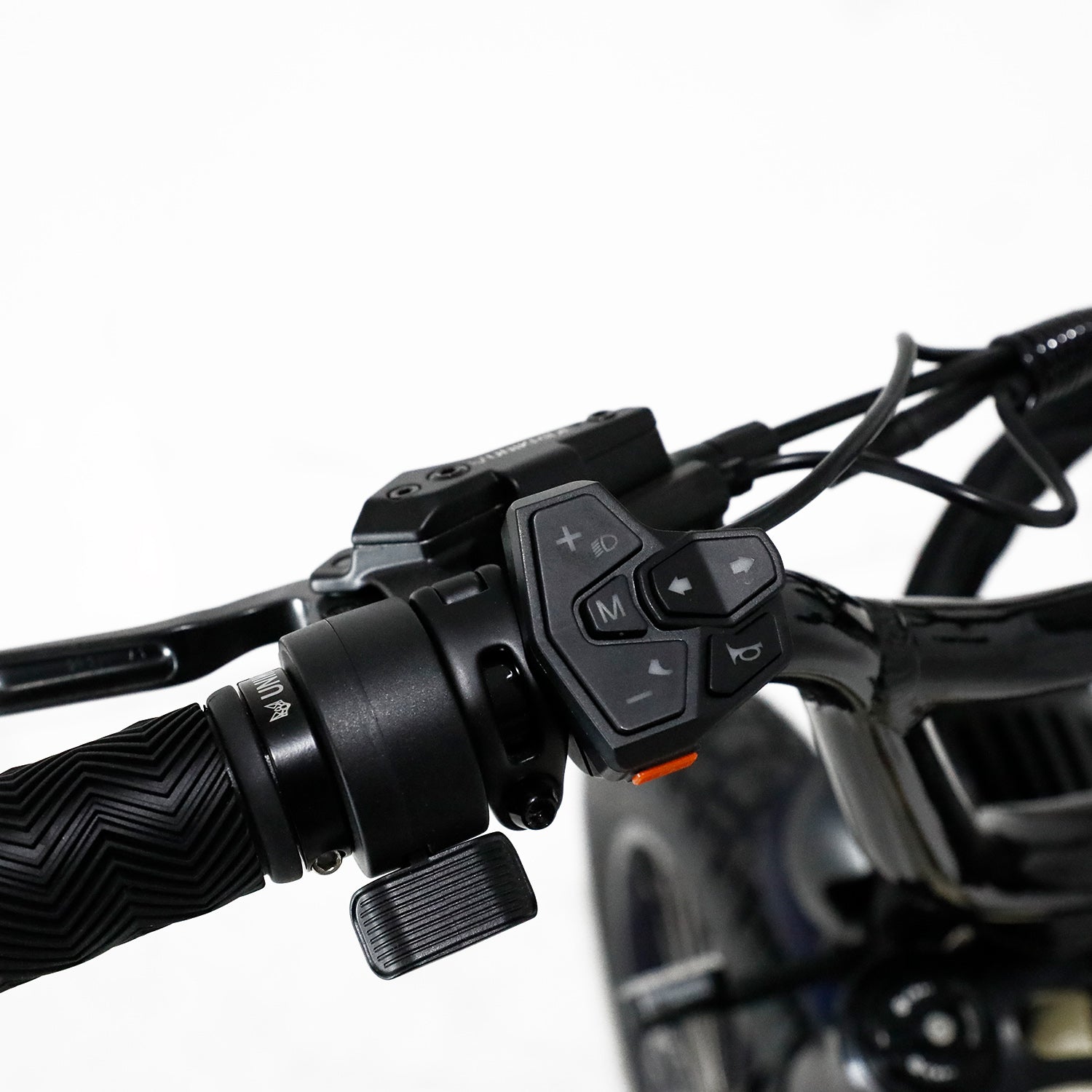 FATSTREET LIMITED XTRAIL - CARGO BIPLACE