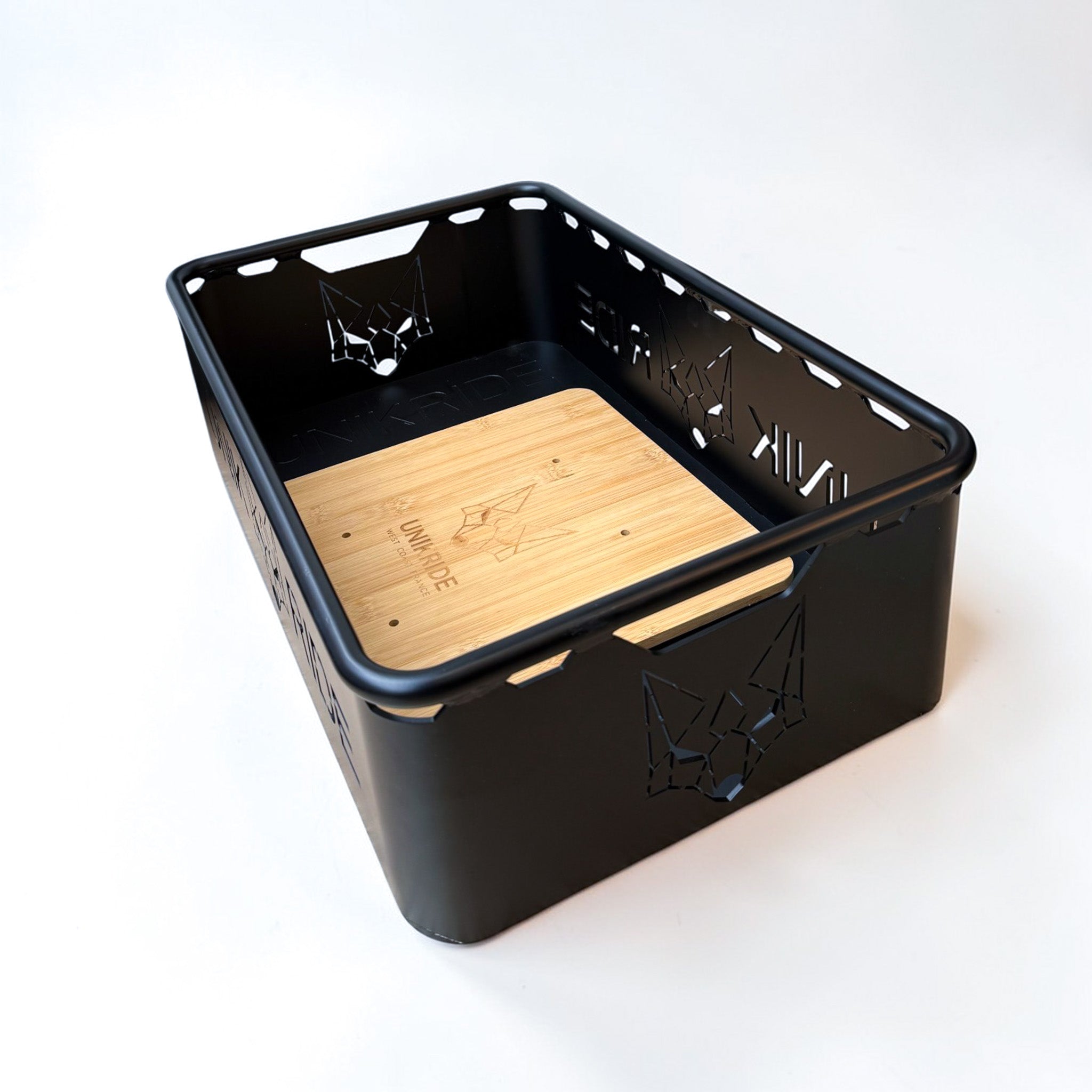 Structure en métal du panier rectangle fermé avec fond bois pour vélo Fatstreet