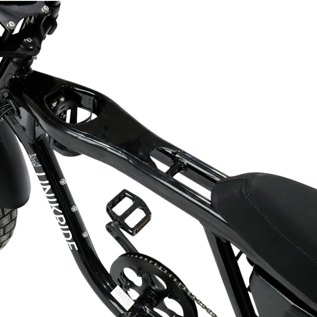 MARCO FIRME FATSTREET