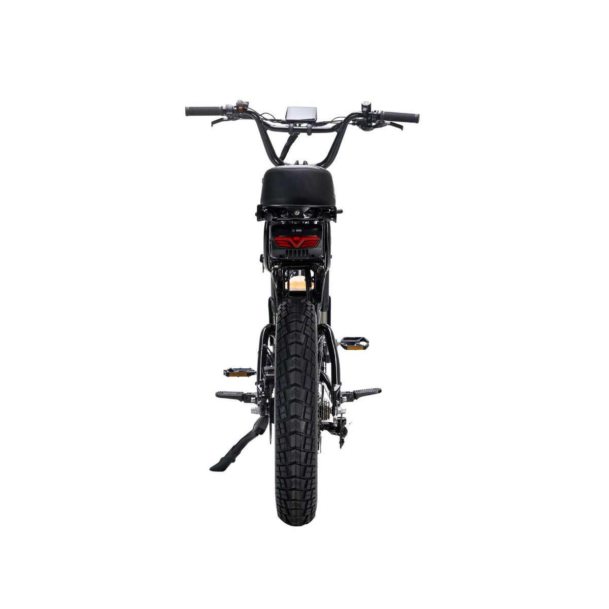 Fatstreet XTrail Sport cadre bas noir vu de l’arrière, avec feu arrière et repose-pieds passager