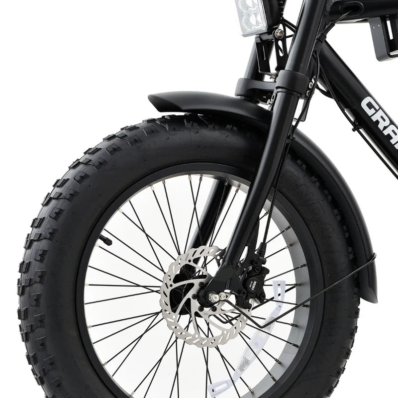 Roue avant à gros pneu et frein à disque du Grandeux Xplore