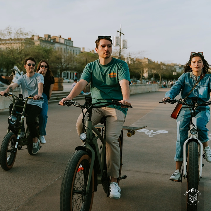 Cargar vídeo: Meilleur Vélo electrique Unik Ride